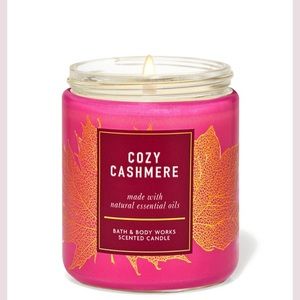 Bath and body works cozy cashmere single wick candle